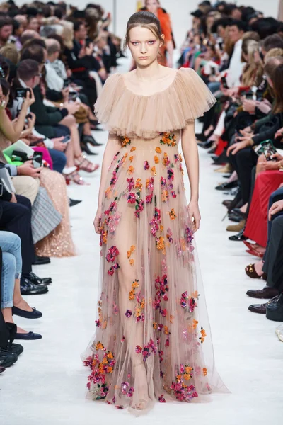 Look 52